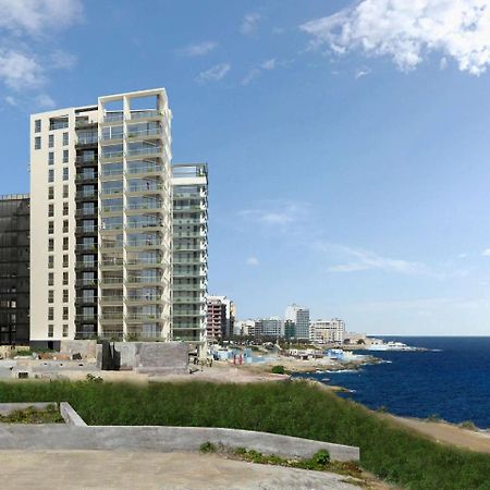 Apartment With Pool Слима Экстерьер фото